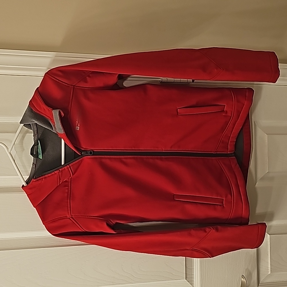 Mountain Warehouse softshell jacket, boys 11/12